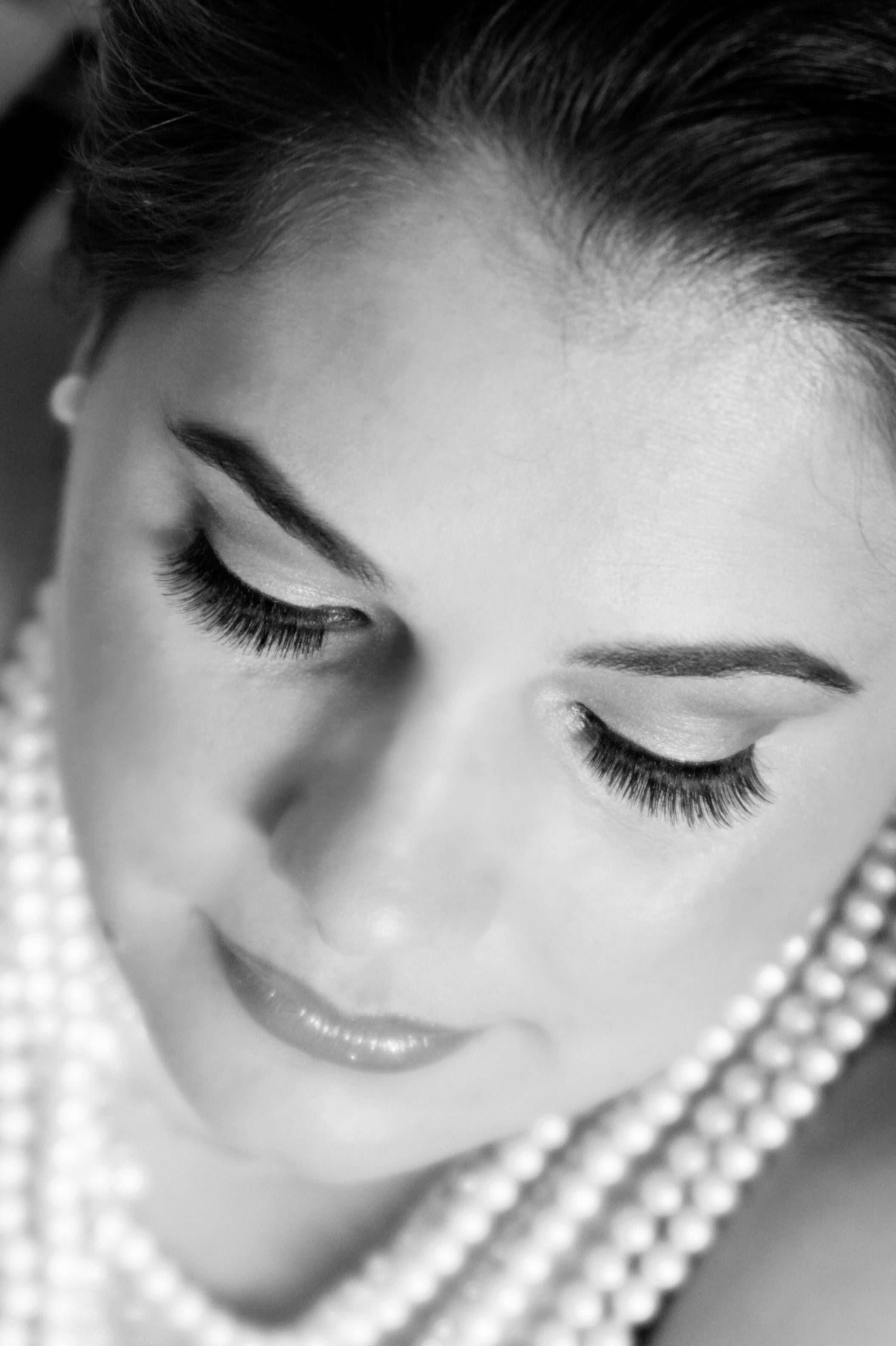 Fake Eyelashes - Viewing Gallery