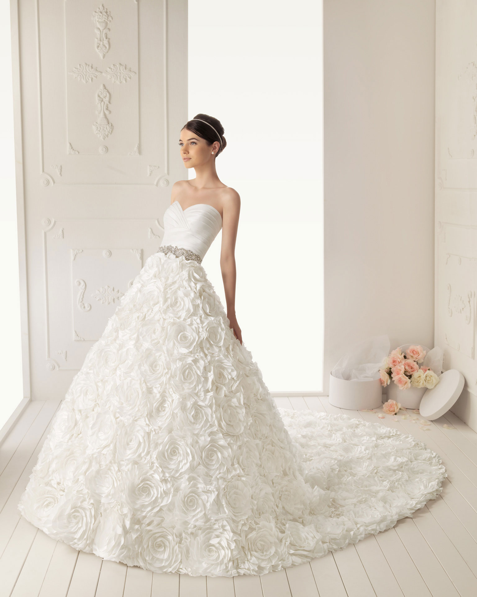 2013 wedding dress Aire Barcelona bridal gowns roman