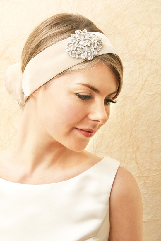 Veils and Accessories on OneWed