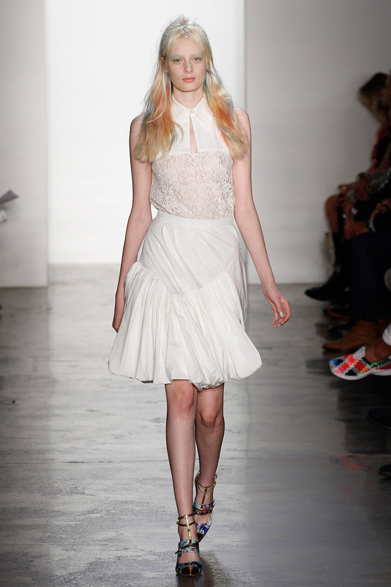 Catwalk on OneWed