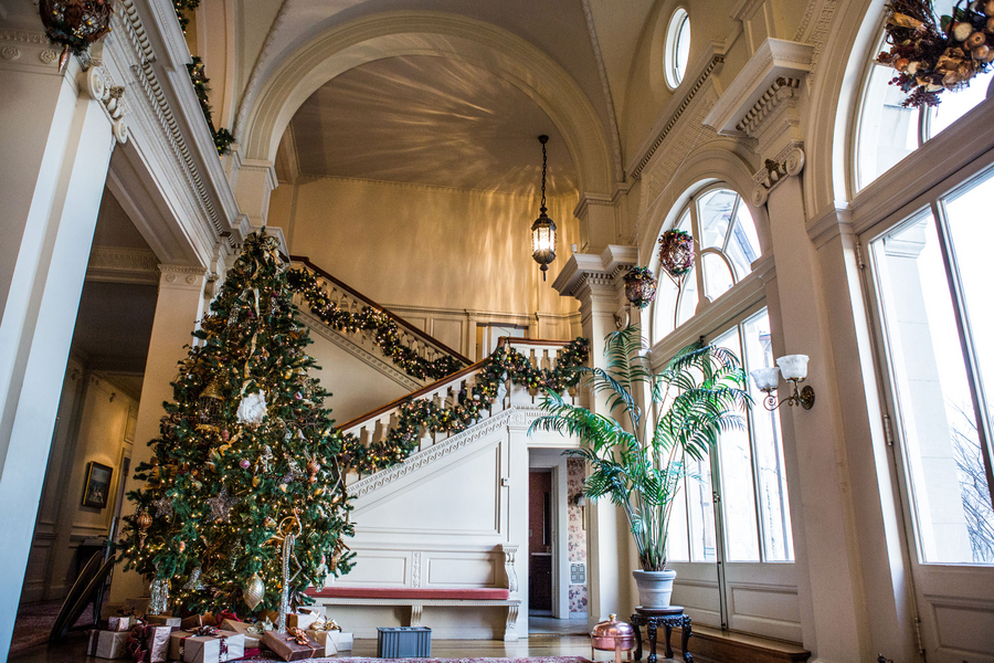 Grand Winter Wedding Venue with Christmas Tree