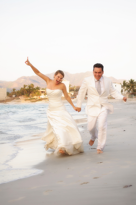 happy couple puerto vallarta