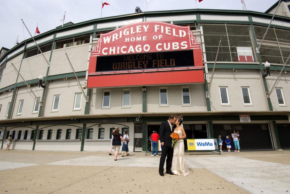 And Groom Kiss In Front Of Chicago S Wrigley Field Bride And Groom Kiss In Front Of Chicago S Wrigley Field