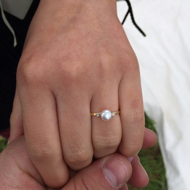 Beautiful Pearl and Diamond Ring in 14k Gold