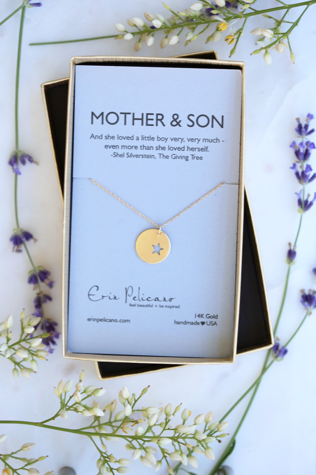 gold gift for mother