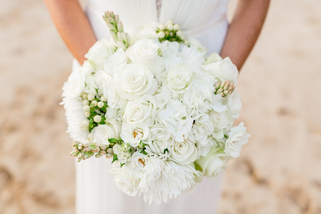 Simple wedding bouquet