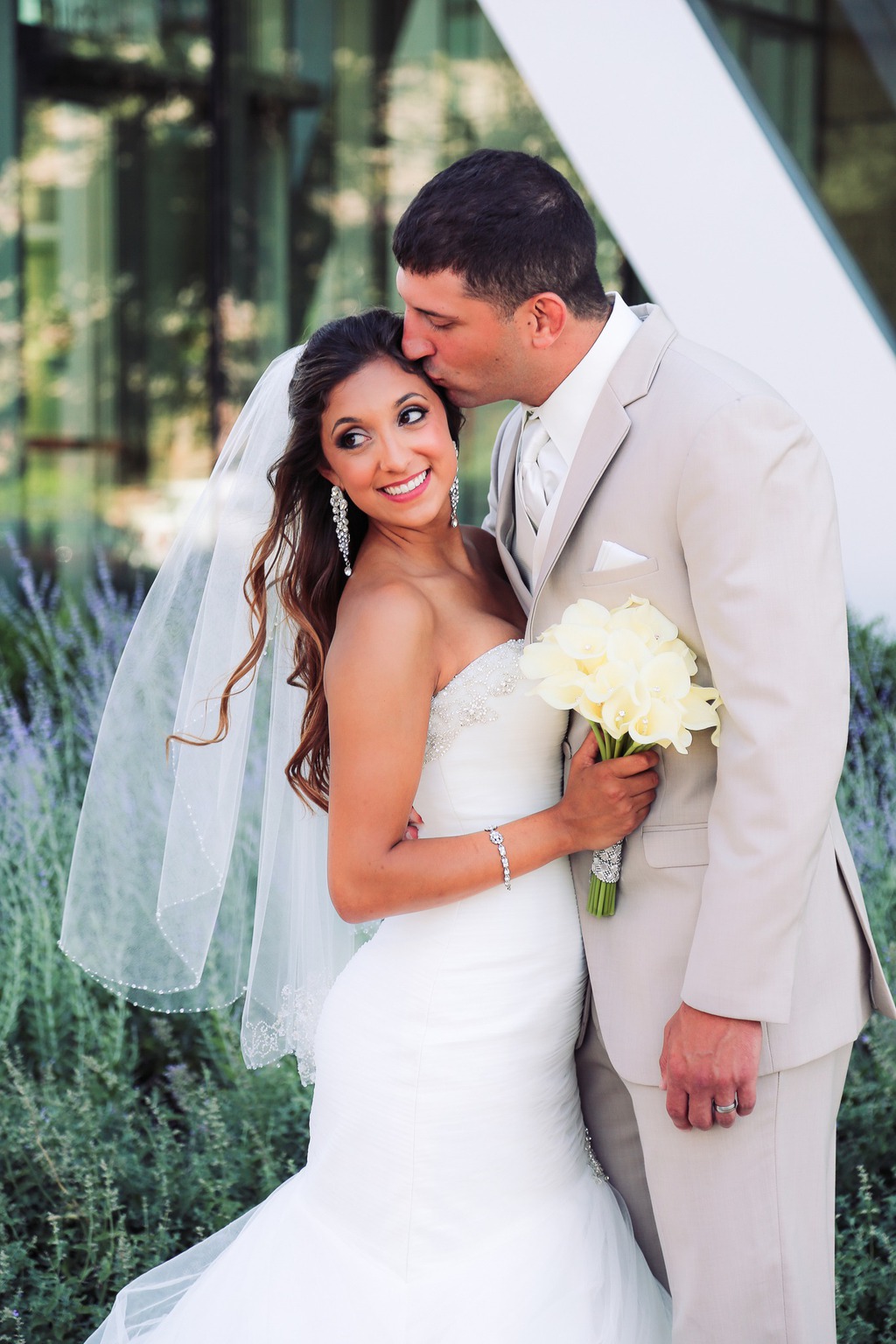 Kiss the bride