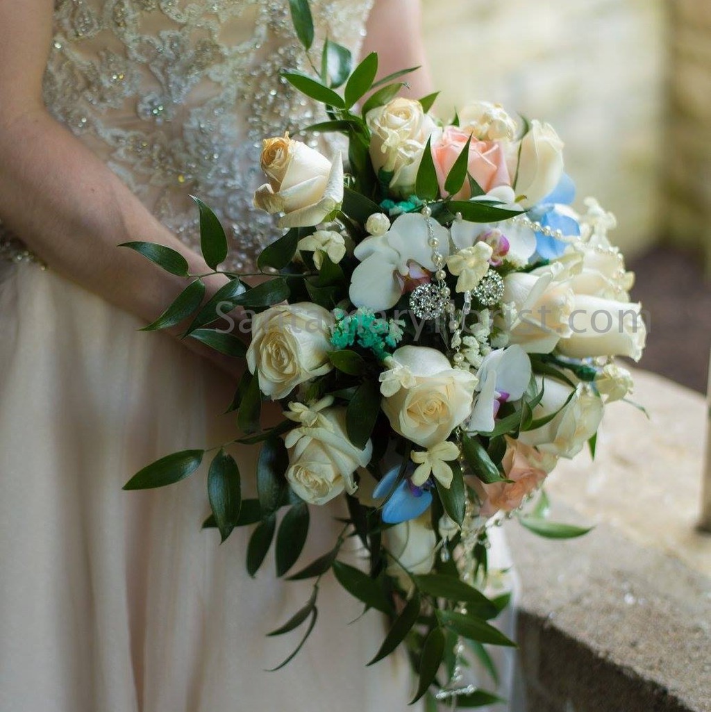 Santamary Florist Middlefield Ohio Elegant Brides Bouquet
