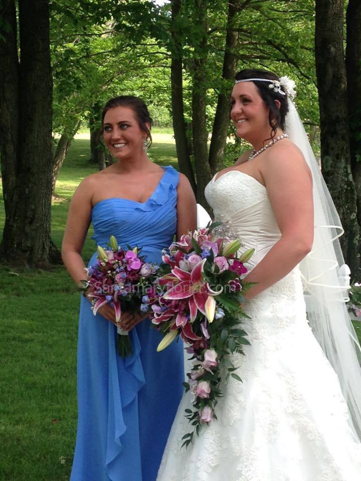 Santamary Florist English Garden Brides Cascade Flowers