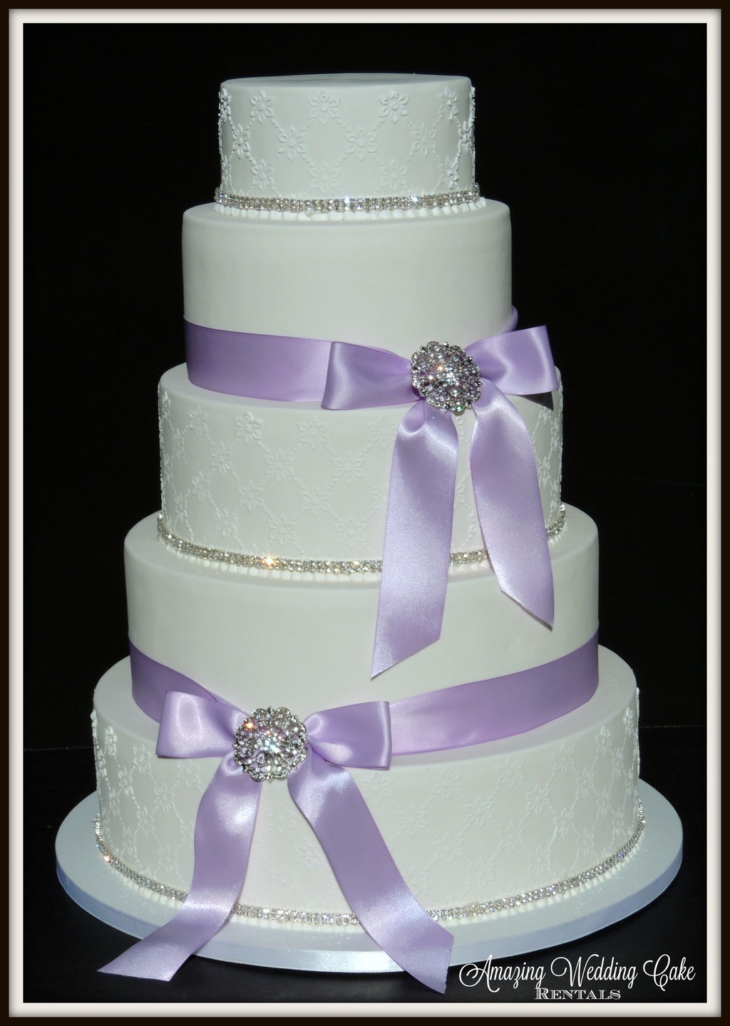 White on White Wedding Cake Rentals