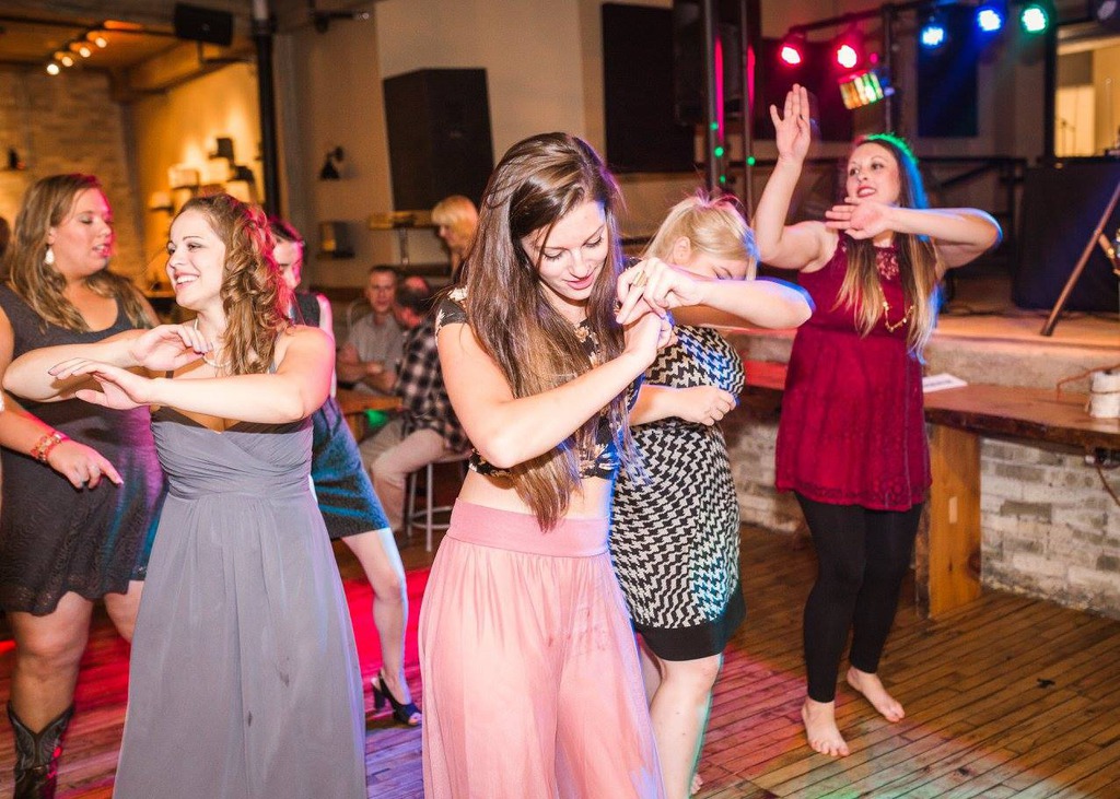 Guests dancing at a wedding in Milwaukee