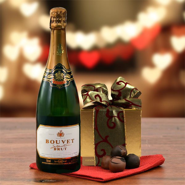 Cheese, Fruit & Wine Gift Baskets