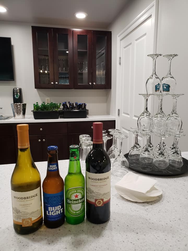 Elmbrook Village bartending. Bozrah, Ct