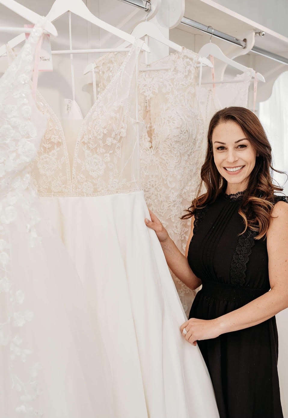 Your personal bridal dress consultant.
