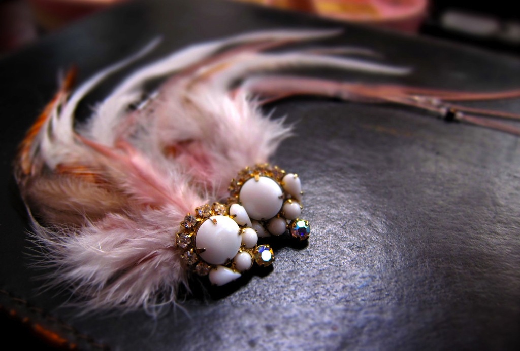 Feather Bridal Hair Clip Blush Pink Vintage Wedding Accessories