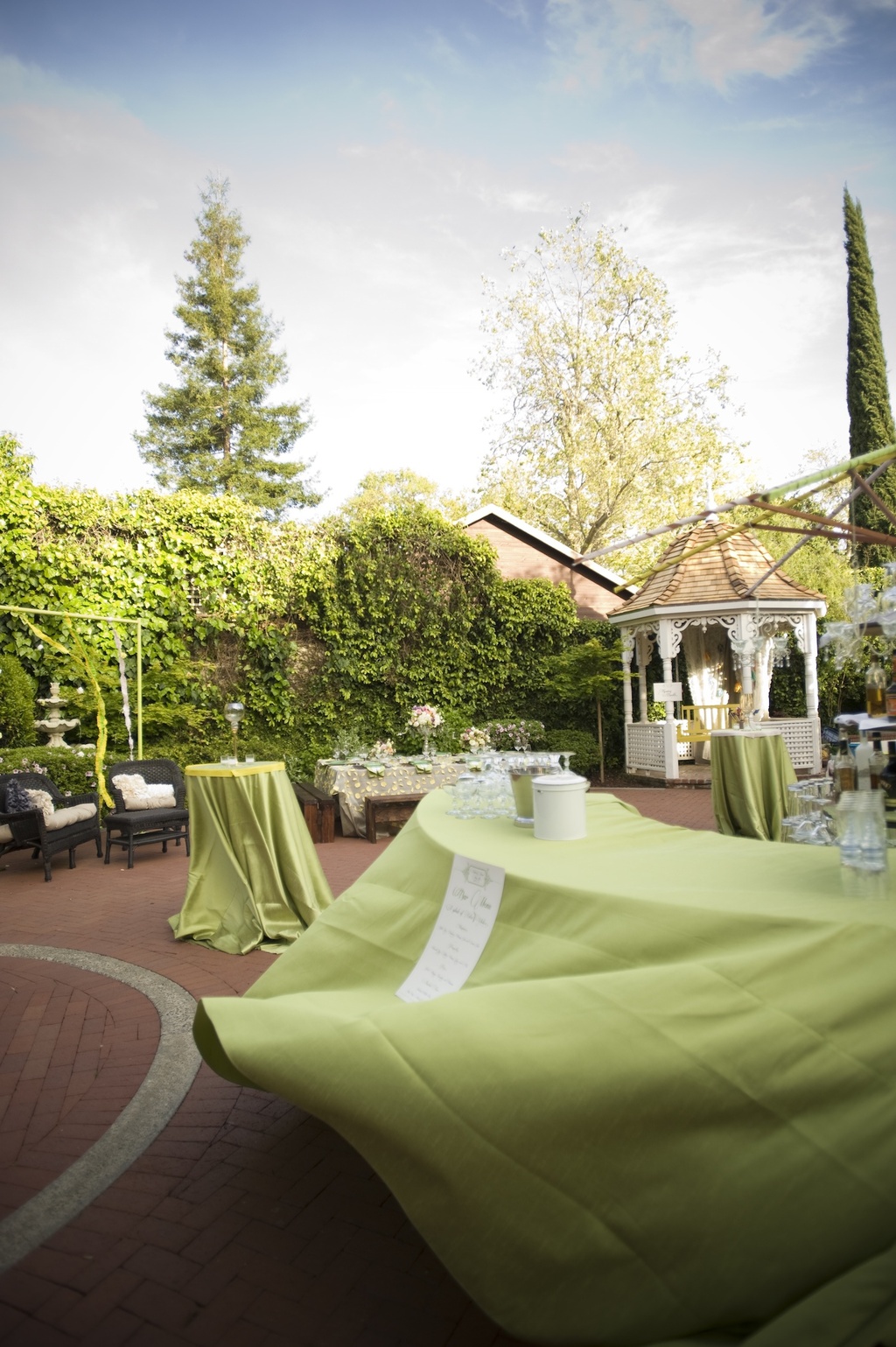 whimsical wedding inspiration outdoor venue green linens