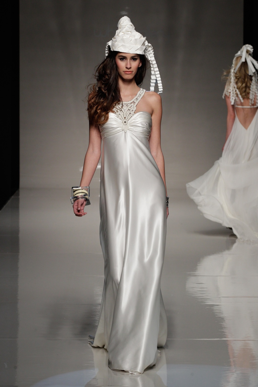 2013 bridal gowns from London wedding dress by Victoria Kyriakides 4