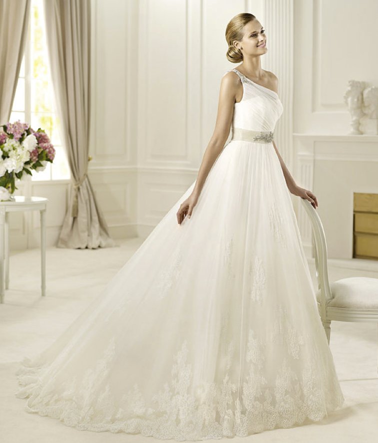 Lenox Wedding Dress Pronovias