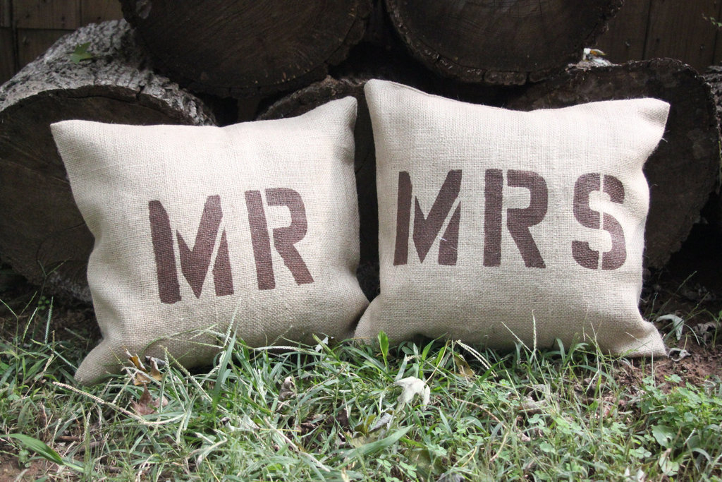 creative wedding ideas from Etsy Mr and Mrs decor burlap pillows rustic