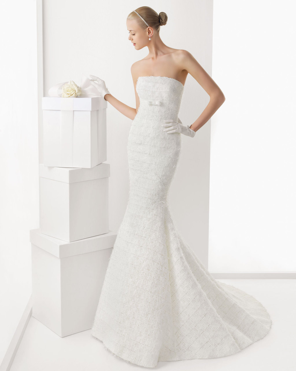 transforming wedding dresses 2013 bridal gown by Rosa Clara 11